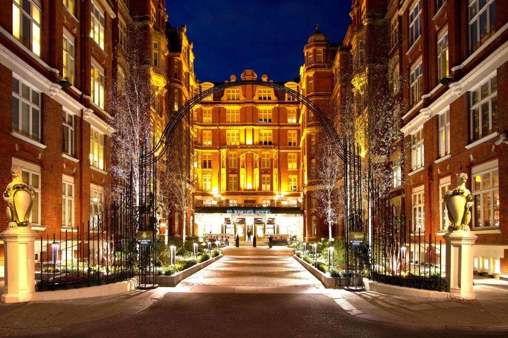 St. Ermin’s Hotel Autograph Collection London luxury boutique hotel near Buckingham Palace
