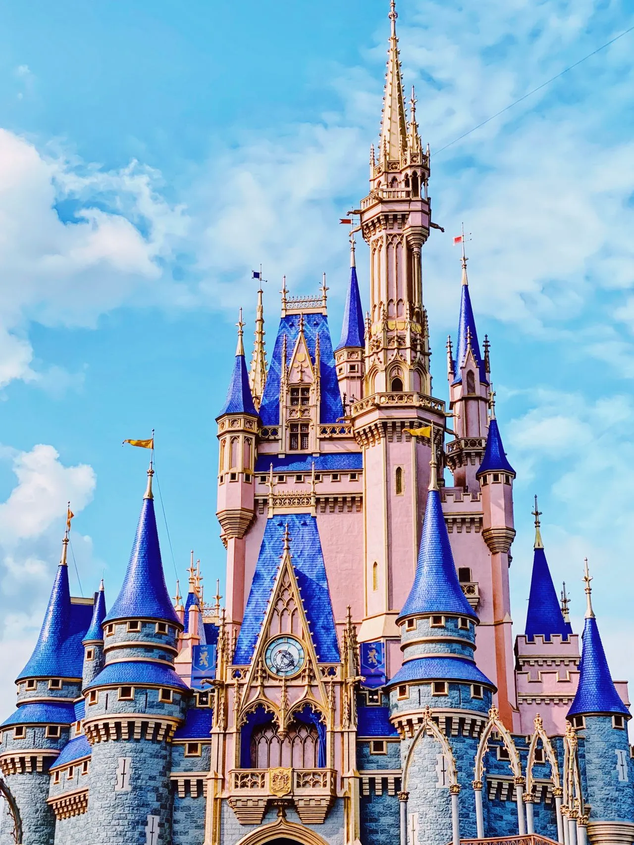Disney World Hotels near Cinderella Castle in Orlando, Florida, offering convenient stays for families visiting Walt Disney World Resort